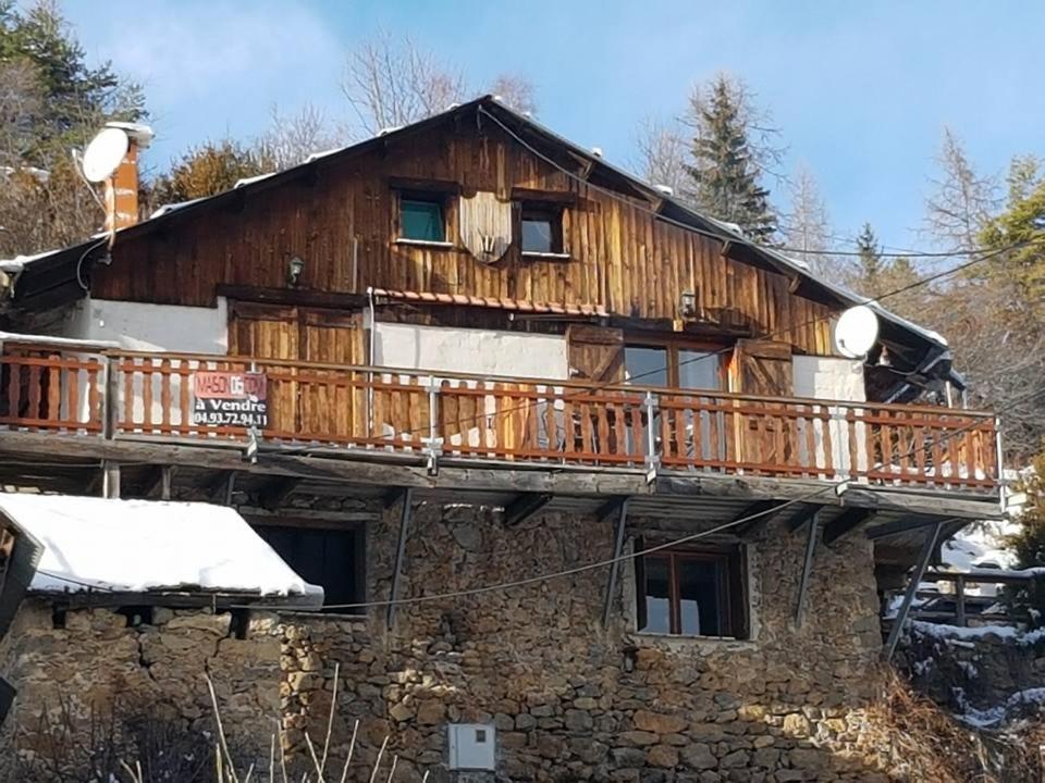 Chalet Sur Un Petit Nuage Les Buisses 06420 Roubion