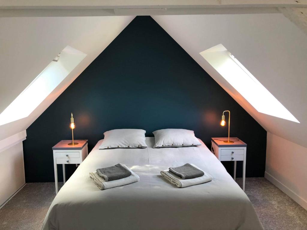 Swanky Mobile Home in Saint Jean de Monts near Seabeach