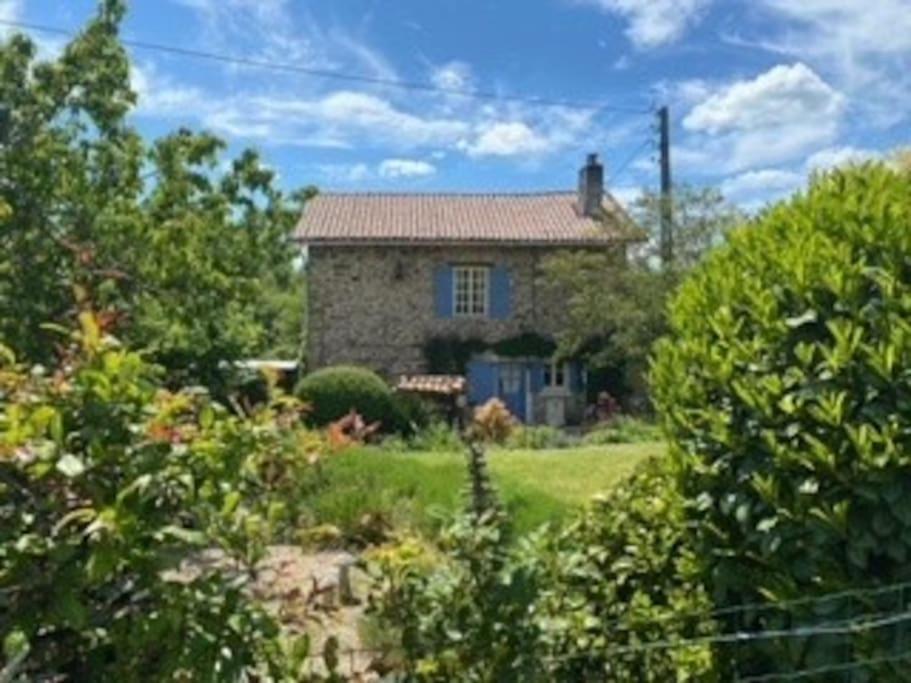 Tardoire cottage 9 Les Âgés, 87150 Oradour-sur-Vayres