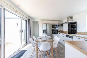 Vacances a 6 dans un Domaine avec piscine chauffee