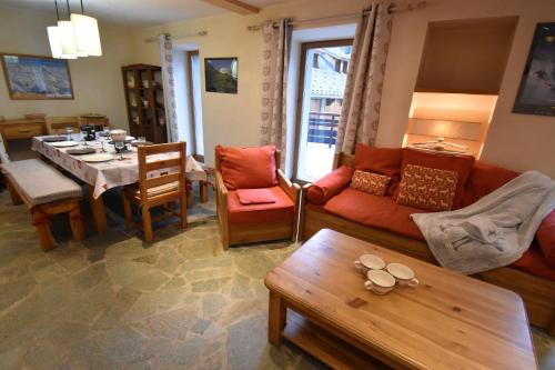 VAUJANYLOCATIONS Chalet de la Cîme