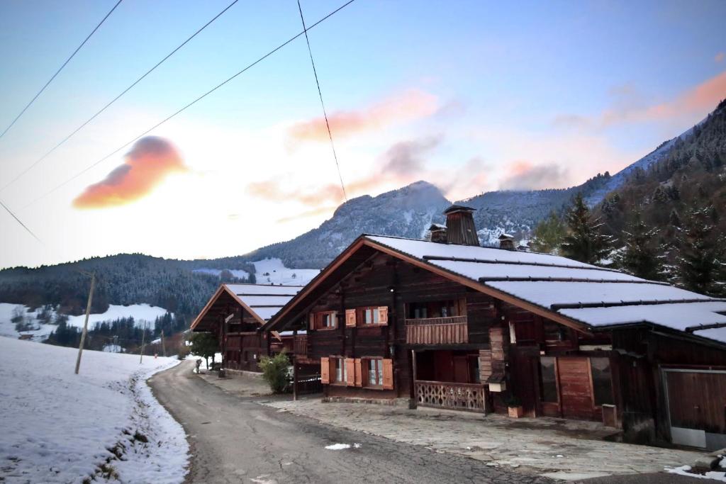 Appartement CHALET VENDEE-NEIGE Appartement LACHAT 4 places 2 chambres 350 Route de l'Arbelay, 74450 Le Grand-Bornand