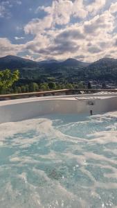 Chalet Vue imprenable et jacuzzi 4 Etoiles 100 Impasse du Lièvre 65200 Bagnères-de-Bigorre Midi-Pyrénées