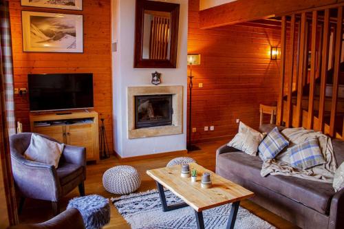 Chalet Chalet Wallis, 10P, Pieds des pistes, Wifi, Garage privé Front de Neige Isola