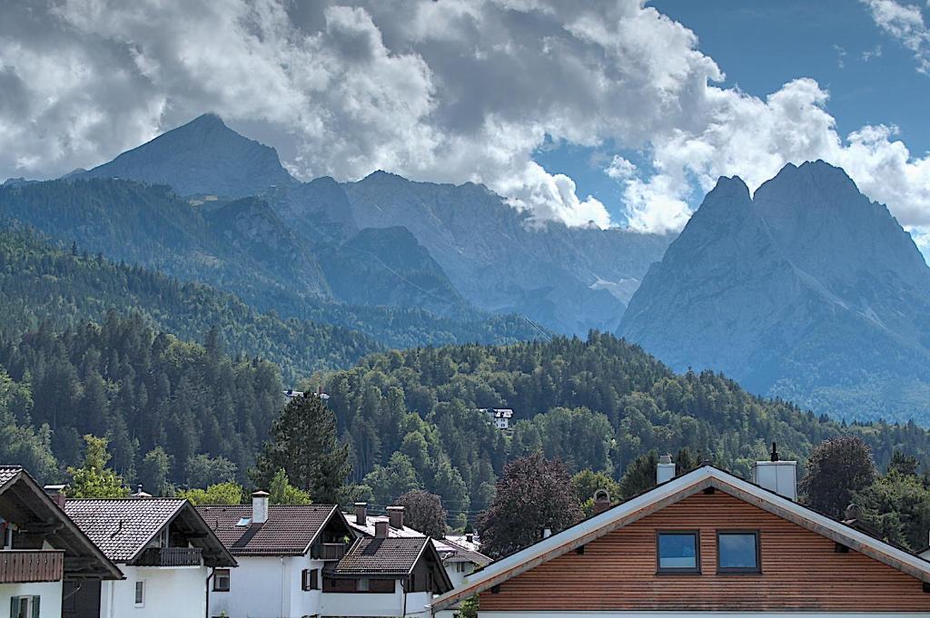 Appartement Chalet Waxenstein 3 Von-Defregger-Straße, 82467 Garmisch-Partenkirchen