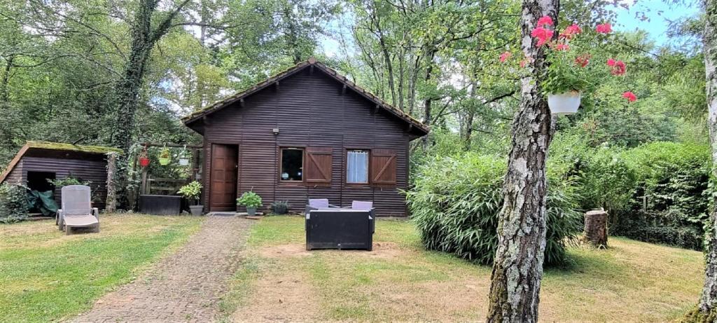 Chalet Weir Cottage 21 Laprade 87290 Balledent