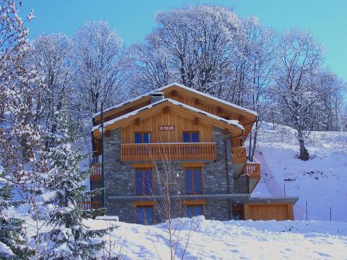 Well-equipped chalet with a fabulous location