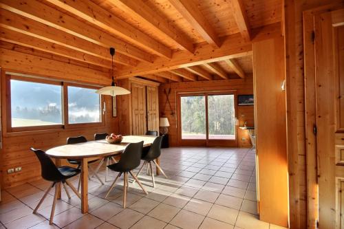 Chalet CHALET WIFI - LE BIOT - 8 PERSONNES - CHALET MORAND route du chef lieu, Gys 3701 Le Biot