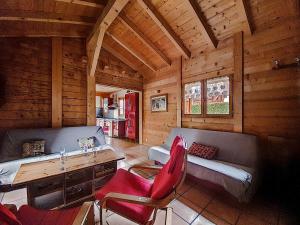 CHALET-MORZINE-6 a 18 PERSONNES-SAUNA -PROCHE NAVETTE et BOULANGERIE-MANUPA CLEVIE