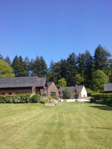 Chalets Gite de la Croix du Hêtre La Croix du Hêtre Le Bois du Tay 53160 Hambers Pays de la Loire