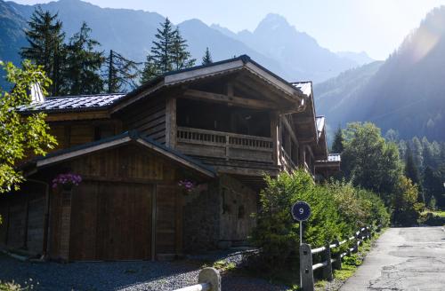 Chalets Grands Montets Chamonix-Mont-Blanc france