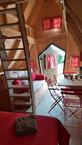 Chalets Les CASAS La Champrenière La Champrenière 85510 Le Boupère Pays de la Loire