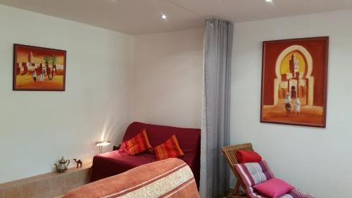 B&B / Chambre d'hôtes Chambre Avec Jardin Pierre Curie 33 Rue Pierre Curie Bry-sur-Marne