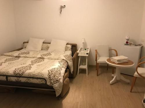 Chambre cosy 25m2 Collobrières france