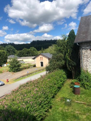 Séjour chez l'habitant Chambre d'hôte en pays limousin #2 2 Place de la Gare Lacelle