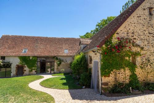 B&B / Chambre d'hôtes Chambre d'Hôtes chez Artiste Verrier, La Perrière - Perche La Perrière Lieu-dit La Petite Grange La Perrière