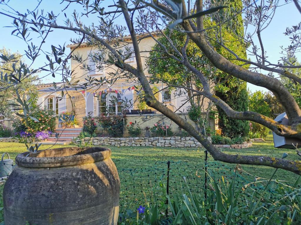 Maison d'hôtes Chambre d'hôtes Le Cocon 21 Route du Sel, 30190 Saint-Géniès-de-Malgoirès