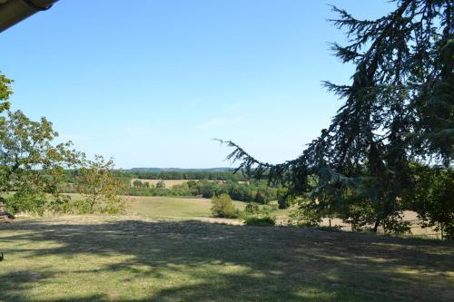 B&B / Chambre d'hôtes Chambre d’hôtes Mamounet Haut Lieu dit Mamounet Haut Madaillan