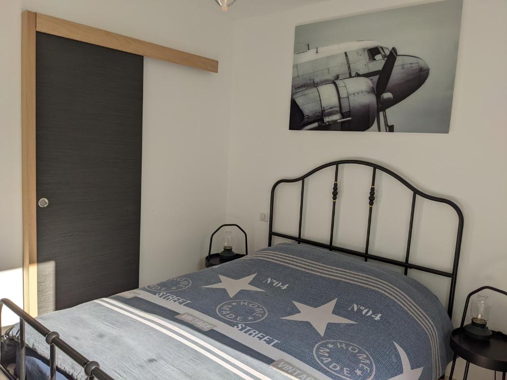 Maison d'hôtes Chambre double indépendante AVIATEUR au sein du domaine PASSELOUP 122 Chemin du Merloup, 69400 Liergues