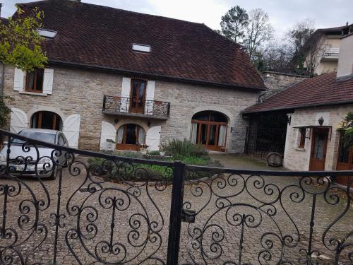 chambre du jura Saint-Germain-lès-Arlay france