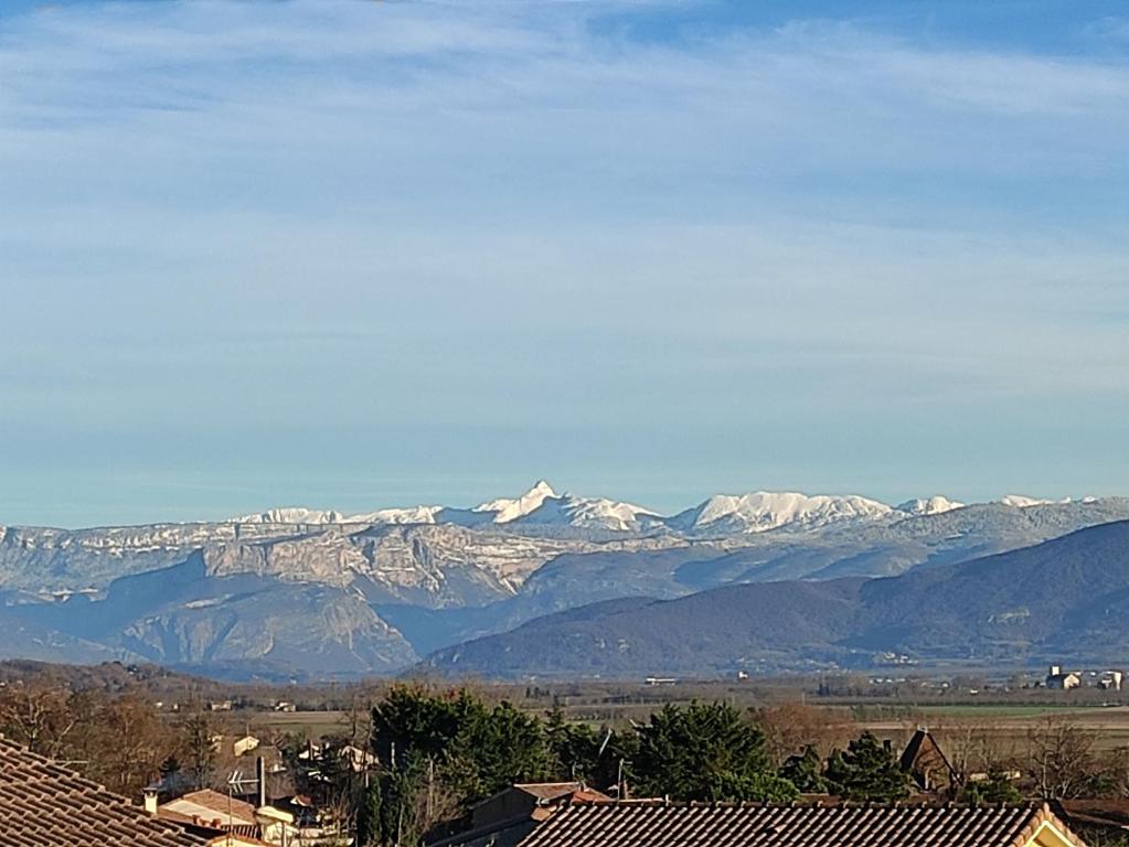 Séjour chez l'habitant Chambre Génissieux, vue sur Vercors 95 Allée des mimosas, 26750 Génissieux