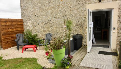 B&B / Chambre d'hôtes Chambre Pomme Cannelle Premium Aux portes de Bayeux Normandie 2 pers 1750 rue des primevères Monceaux-en-Bessin