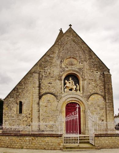Appartement Chambre pour 2 personnes à Formigny Quartier de l'eglise Formigny