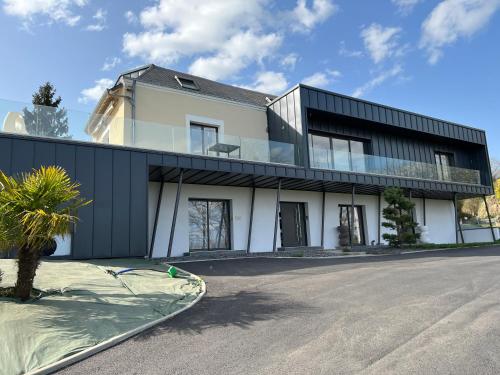 Appartement Chambre privatisée L’Ermitage vue sur la mayenne 1 Rue du Val de Mayenne Château-Gontier