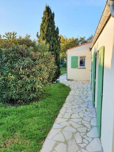 Chambre spacieuse et calme Grand-Village-Plage france