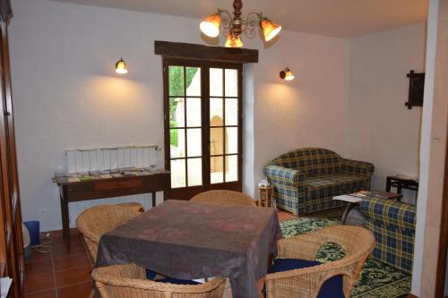 B&B / Chambre d'hôtes Chambres d'Hôtes de Charme du Château de Missandre Missandre Saint-Pierre-de-Caubel