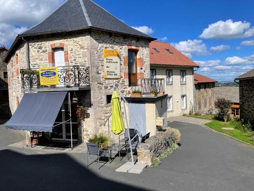 Chambres d'hôtes de l'Auberge L'Astrassadou Rézentières france