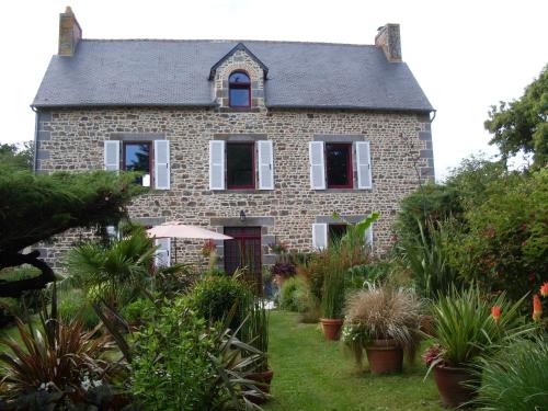 B&B / Chambre d'hôtes Chambres d'Hôtes de la Barrerie La Barrerie Dingé