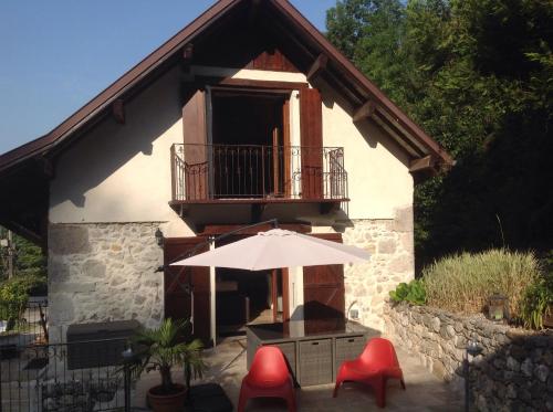 Chambres d'hôtes des lodges de la Cascade Yenne france