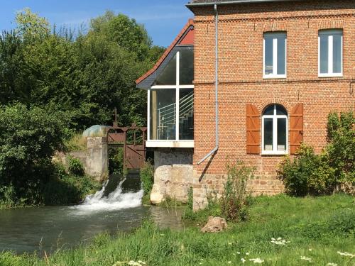 B&B / Chambre d'hôtes chambres d'hôtes du Moulin Sainte Marie - Anandena 11 Rue de Berlencourt Estrée-Wamin