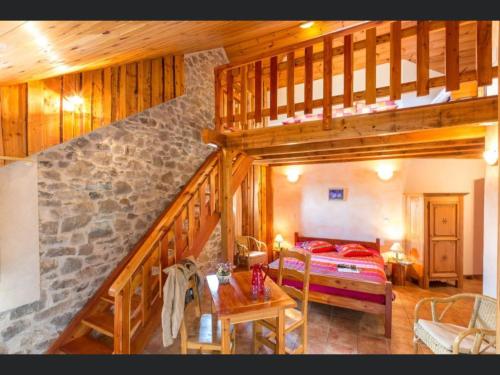 B&B / Chambre d'hôtes Chambres d'hôtes l'Abondance Ruisseau Lacour Pont-du-Fossé
