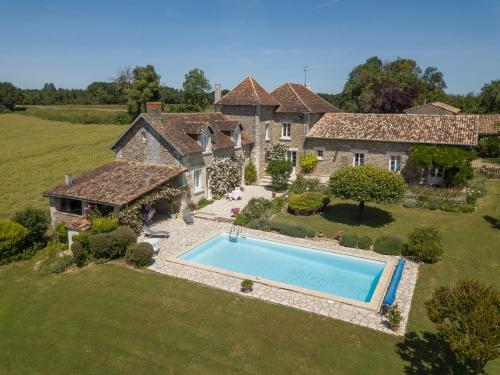 Chambres d'Hôtes La Pocterie Vouneuil-sur-Vienne france