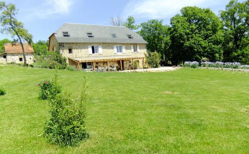 B&B / Chambre d'hôtes Chambres d'Hôtes Le Foursou Lieu-dit Bel Air Le Bouyssou