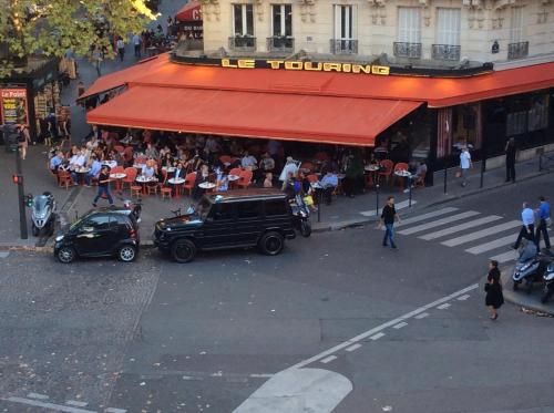 Champs Elysées Paris france