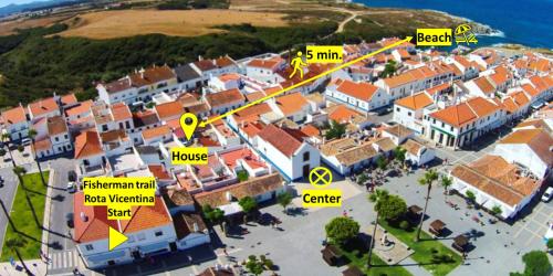 Chaparro Holidays - Big house with terrace - FREE coffee Porto Covo portugal