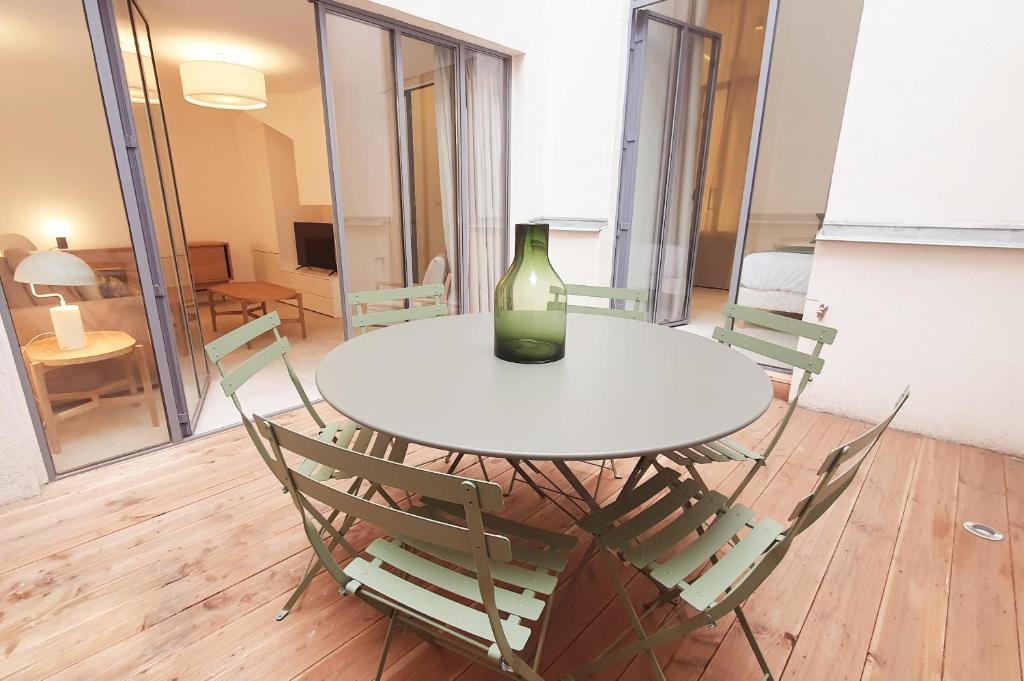 Appartement Charles V 28 rue du Petit Musc, 28, 75004 Paris