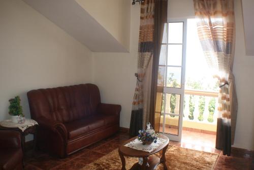 Appartement Charm Penthouse Ocean View Rua Padre José Eduardo Faria 11 C Calheta