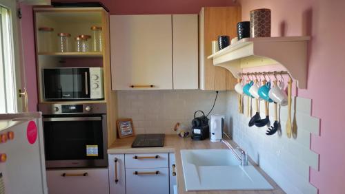 Appartement Charmant 2 pièces à 5 mn à pied de la mer 32 Avenue de la Paix Cabourg