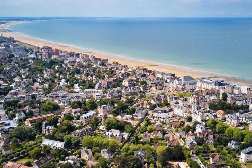 Charmant 2 pièces à 500 m des plages et du centre Cabourg france