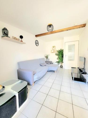 Charmant appartement 2 chambres 400 m centre gare Valence france