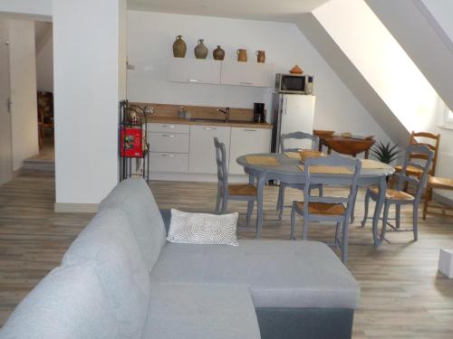 CHARMANT APPARTEMENT Saint-Brice-sur-Vienne france