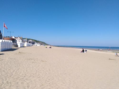 Charmant Appartement à 600 m de la Plage Villers-sur-Mer france