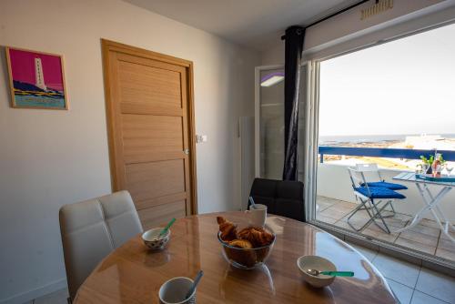 Charmant appartement avec vue imprenable sur la mer Les Sables dʼOlonne france