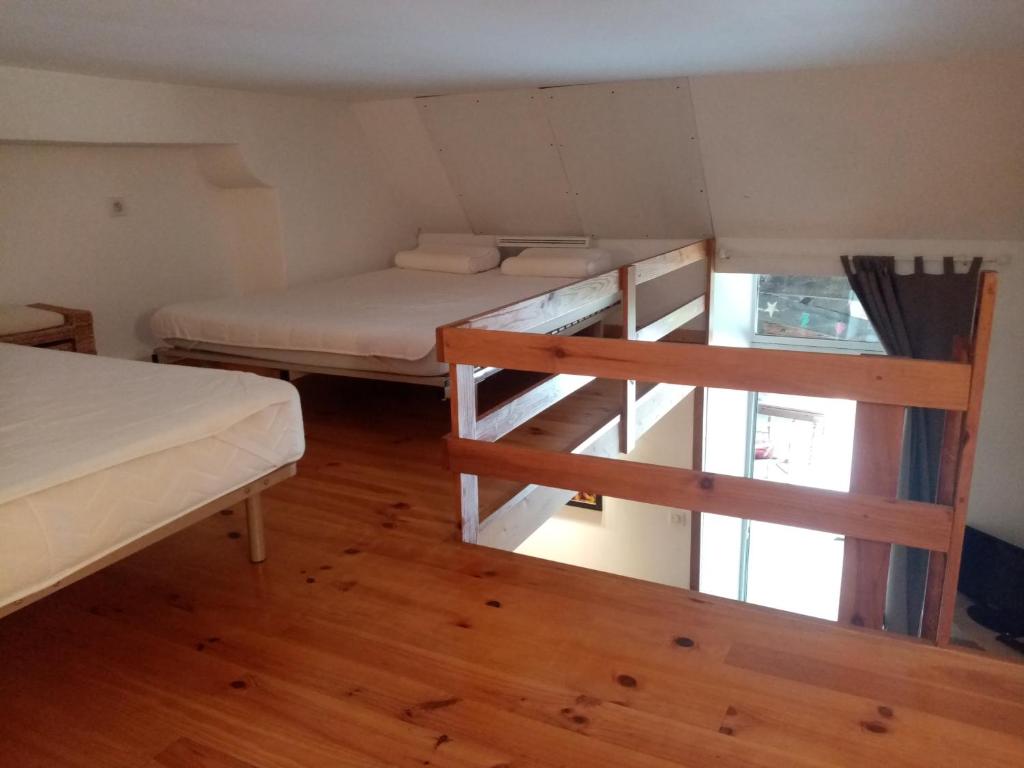 Maison de vacances Charmant gîte avec parking gratuit sur place. 304 Rue de Vidalon, 07430 Davézieux