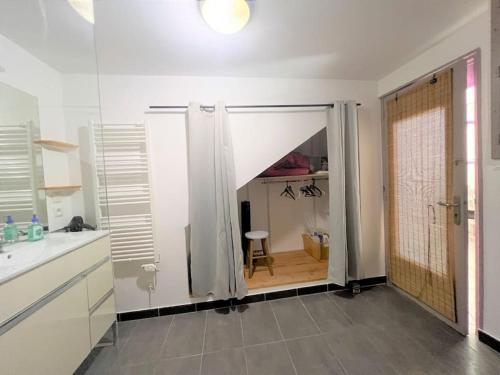 Appartement charmant meublé dans un joli village circulaire 19 Rue de l'Égalité Alixan