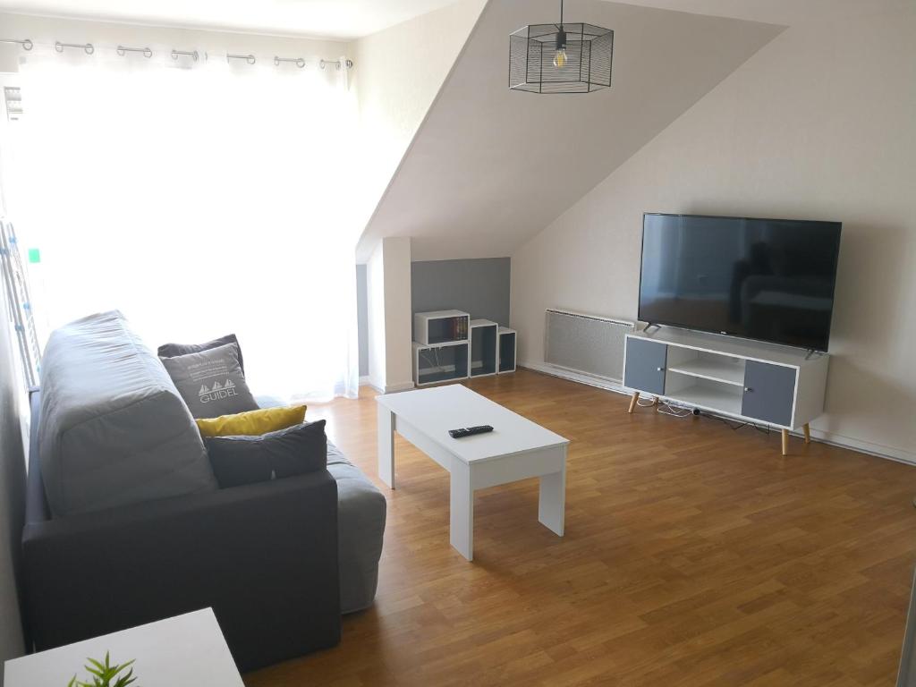 Appartement charmant Studio à Ploemeur centre--5min des plages 15 Rue Saint-Bieuzy, 56270 Ploemeur